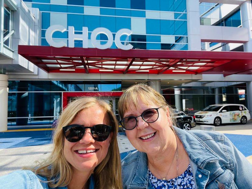 O. Veides fonda stipendiāte Justīne Rudzīte un LĀZA valdes locekle Daina Dreimane