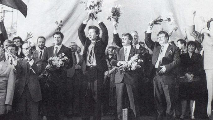 Foto no T. Jundža grāmatas "4. maijs", 2000.g.